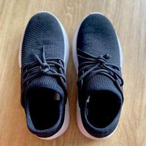 Vessi Everday Classic W7 in Black